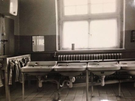 kindergarten parkstrasse bad lauchstaedt ddr 5